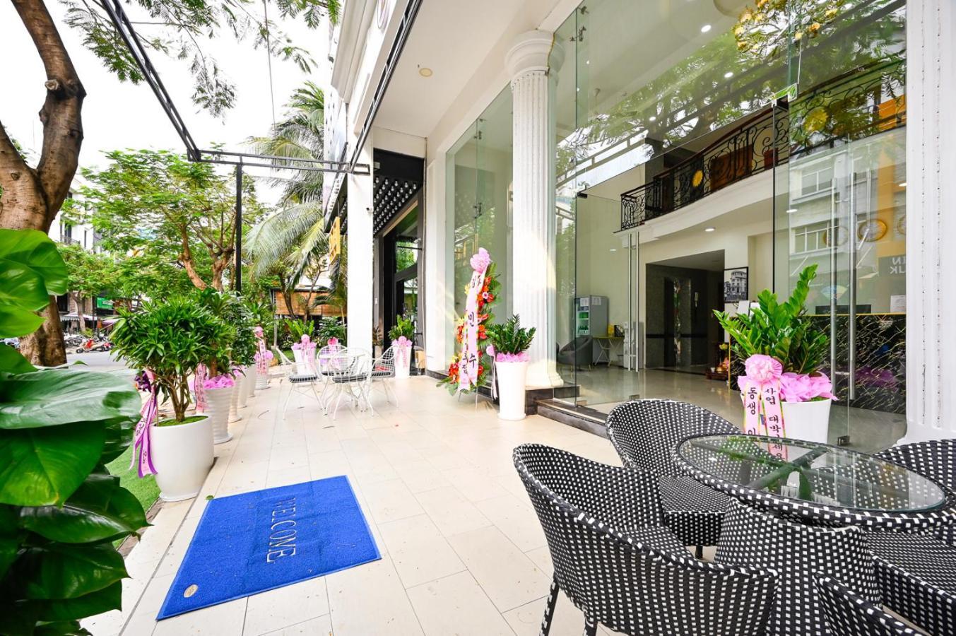 Hotel The Shilla Luxury I Phu My Hung Ho Chi Minh City